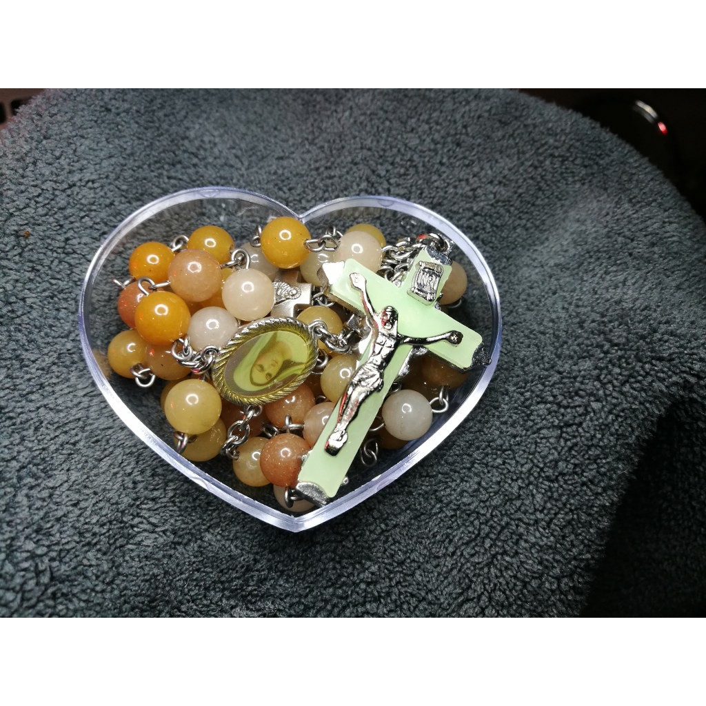 1-สายประคำ-คาทอลิก-หยกน้ำผึ้ง-8-มม-กางเขนเรืองแสง-honey-jade-catholic-rosary-8-mm-illuminated-cross