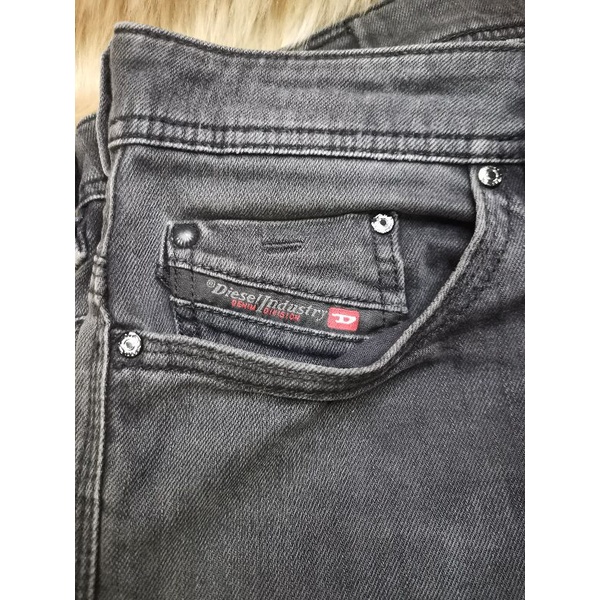 DIESEL THAYE WASH 008TEストレートデニムパンツW29 - メルカリ 【美品 