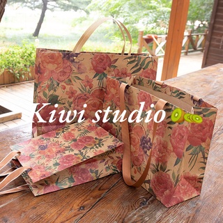 KiwiStudio (แพ็คละ 5 ชิ้น) ถุงกระดาษของขวัญ ลายดอกกุหลาบวินเทจ กระเป๋าช้อปปิ้งมือ S/28*20*10cm M/35*26*13cm L/43*32*14cm（SK0021）