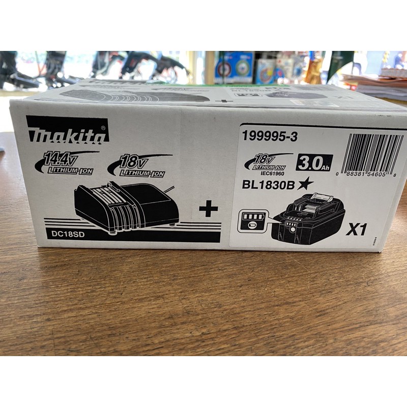 แท่นชาร์จ-แบต-18v-3-0-a-makita-อย่างละ-1-ชิ้น