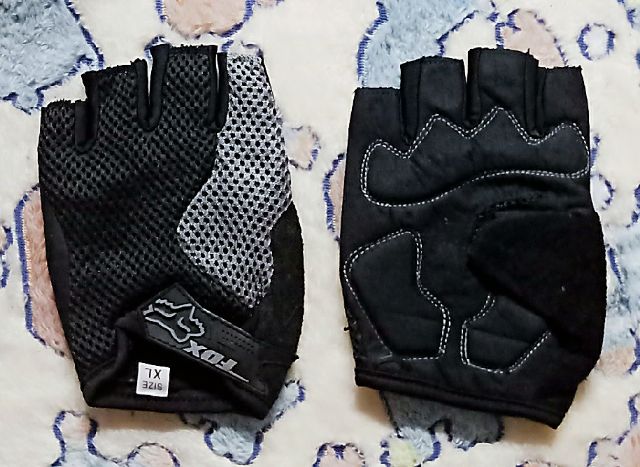 ภาพสินค้าถุงมือฟิตเนส ถุงมือยกน้ำหนัก ถุงมือออกกำลังกาย Fitness Glove ถุงมือจักรยาน จากร้าน newfitness บน Shopee ภาพที่ 3