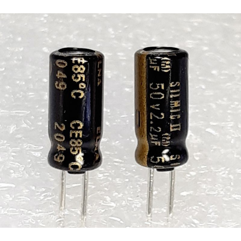 1 con) Tụ điện Elna Silmic II 63V 470uF 18x37mm chính hãng