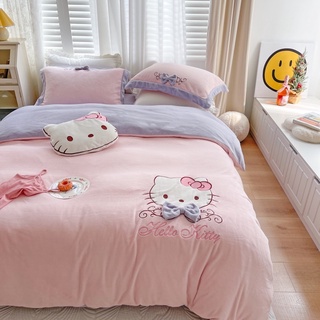 🔥เก็บโค้ดหน้าร้าน🔥[PRE-ORDER] ชุดเครื่องนอน Hello Kitty ผ้ากำมะหยี่ สีพาสเทล #0854