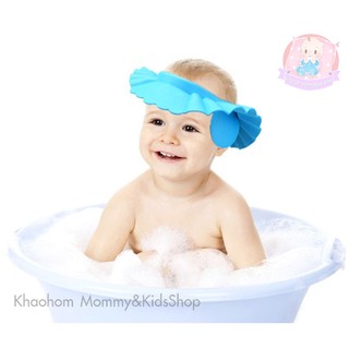 ภาพหน้าปกสินค้าหมวกอาบน้ำเด็กมีที่ปิดหู ซึ่งคุณอาจชอบราคาและรีวิวของสินค้านี้