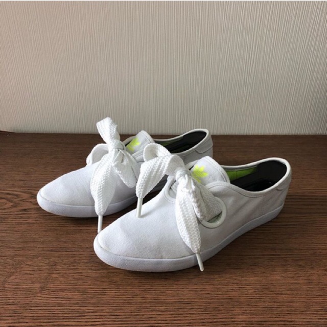 Væk tjene meget Adidas Relace Low ขาว US6 23cm ของแท้ | Shopee Thailand