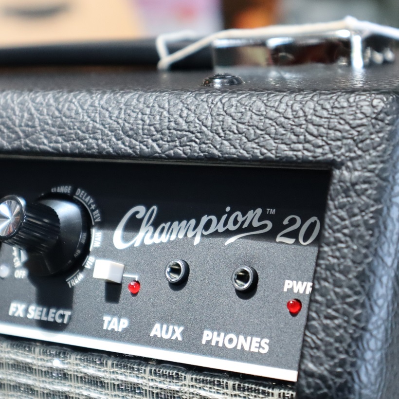 โค้ดลด-1000-fender-champion-20-แอมป์กีต้าร์ไฟฟ้า-ประกันศูนย์ไทย-ขนาด-20-วัตต์-มีเอฟเฟคให้ในตัว-ส่งด่วน-มีปลายทาง