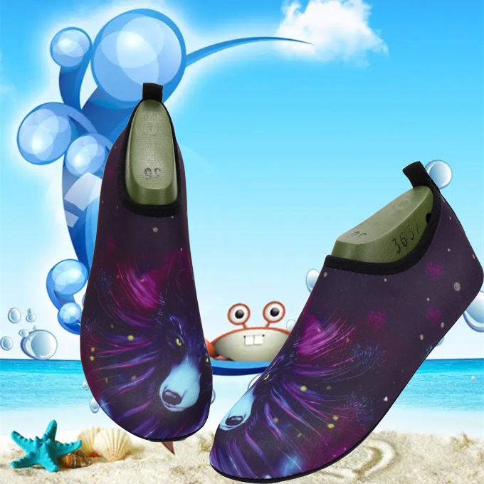 ภาพหน้าปกสินค้ารองเท้าชายหาด รองเท้าดำน้ำ กันลื่น กันเปลือกหอย กันหินบาดเท้า Aqua Shoes จากร้าน r_rdiz14j1 บน Shopee