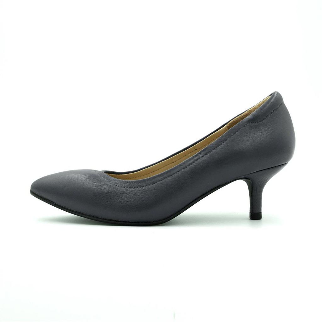 ราคาและรีวิวรองเท้าหนังแกะ ICONIQ รุ่น Eva 2.2" in Black