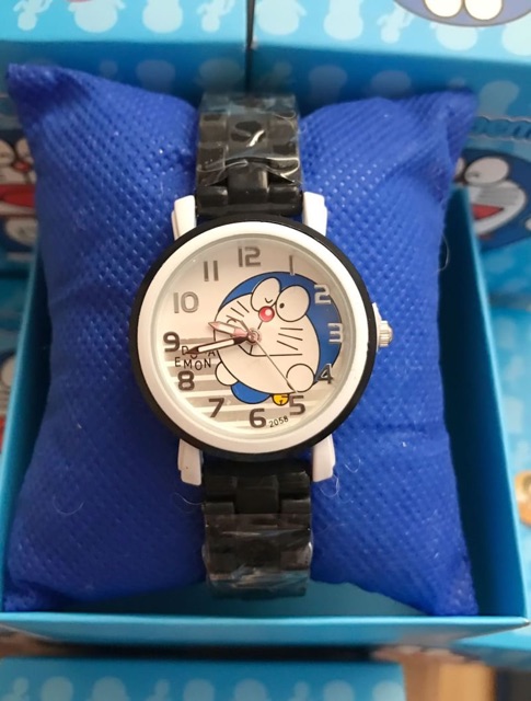 นาฬิกาพร้อมกล่อง-หน้าปัดกว้าง-3-cm-ราคาเรือนละ-200-บาทไม่รวมส่ง