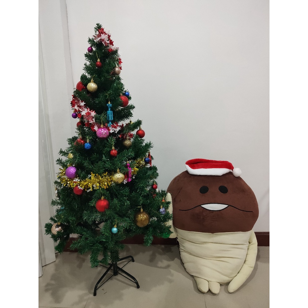 ภาพสินค้าต้นคริสต์มาส เกรด A พุ่มหนา ขาเหล็ก 1.2 / 1.5 ม. ((Christmas tree)) จากร้าน th_154766654 บน Shopee ภาพที่ 8