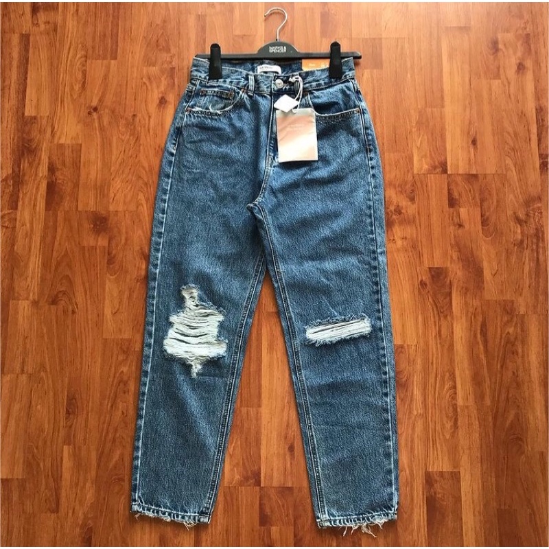 pb-pull-amp-bear-ripped-mom-jeans-กางเกงยีนส์ขายาวทรงmomเอวสูงแบรนด์