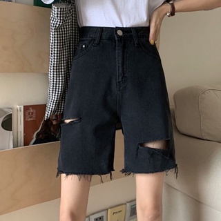 Fashion👑 กางเกงยีนส์ ครึ่งขาสีดำ แนวสตรีท สไตล์เกาหลี ผ้ายีนส์แท้ 💯 ขากระบอกครึ่งขาตัดแต่งปลาย 02