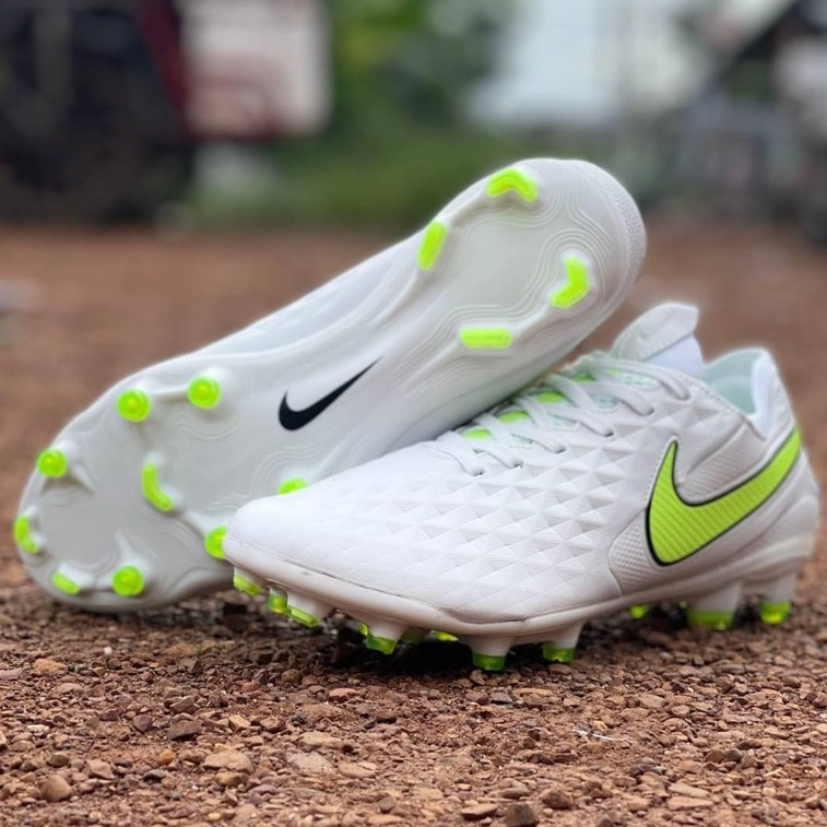 รองเท้าฟุตบอล-nike-tiempo-legend-8-pro