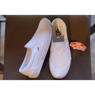 สินค้า Vans Classic Slip-on Color True White