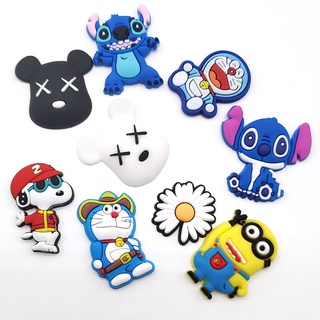 Jibitz Kaws Doraemon จี้รูปมินเนี่ยน Stitch Jibits Croc Charm Pins เครื่องประดับสําหรับผู้หญิง