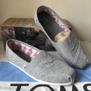 รองเท้า TOMS  Eartwise grey สีเทา