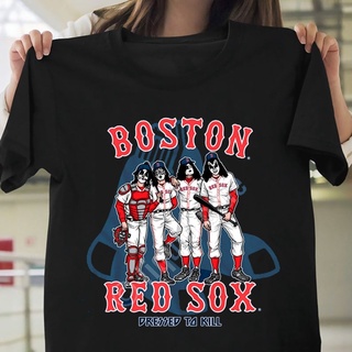 [S-5XL] 【Ins】Gildan เสื้อยืดเบสบอล ผ้าฝ้าย 100% พิมพ์ลาย Kiss Band Red Sox ไซซ์ S-4Xl Li250