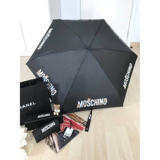 ร่ม MOSCHINO ลายหมีน้อยน่ารัก