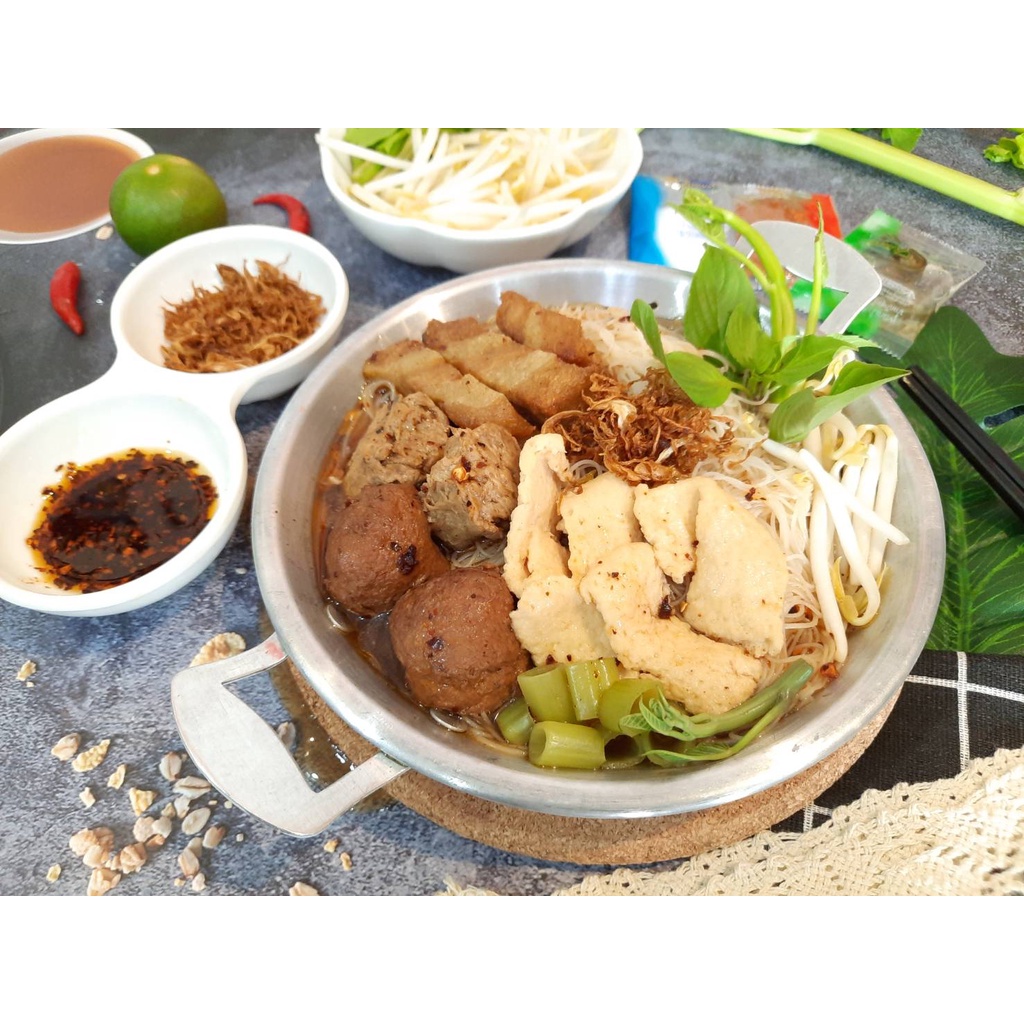 ก๋วยเตี๋ยวเรือเจอิ่มบุญ-อาหารกึ่งสำเร็จรูปเจ-vegan-food