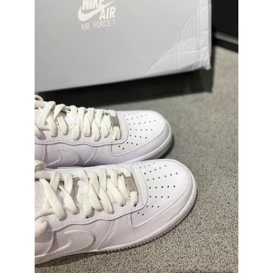 nike-air-force-1-07-triple-white