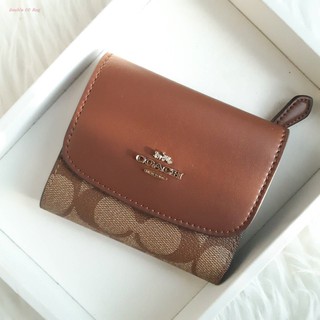 (แท้ 💯%‼) COACH F87589 SMALL WALLET IN SIGNATURE CANVAS