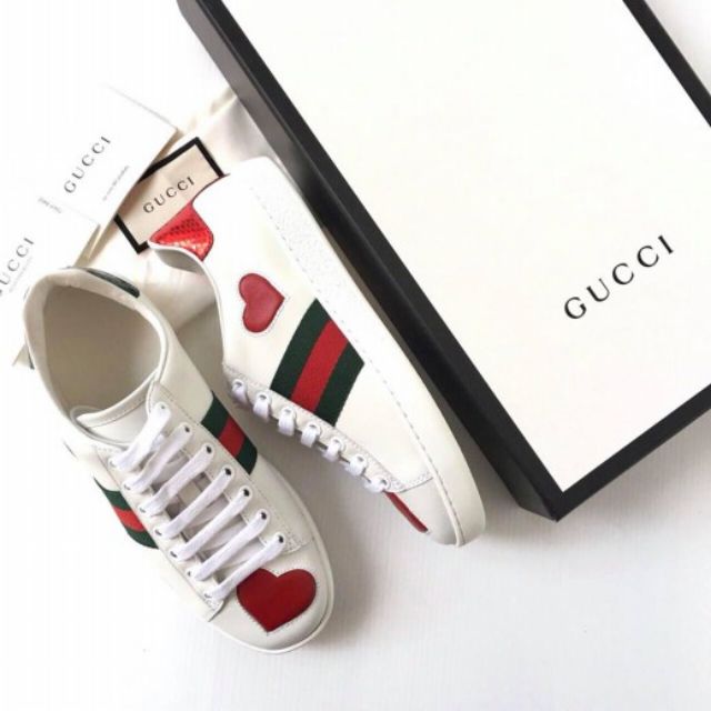 Heart sale gucci sneakers