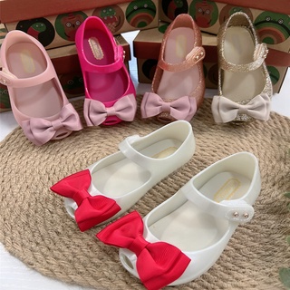 【CC】melissa kids รองเท้าแตะลําลอง พื้นนิ่ม ประดับโบว์ ปากปลา สไตล์คลาสสิก สําหรับเด็ก