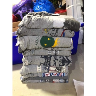 สินค้า เสื้อยืดมือสองสีเทาล้วน สภาพดี ไม่มีตำหนิ