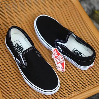 Vans Classic Slip On สีดำ-ขาว ✅ พร้อมกล่อง/จ่ายชำระปลายทางได้