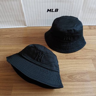 MLB small shadow bucket hat หมวกปีกสีดำ โลโก้ดำ 🖤🖤  Size : 57cm.