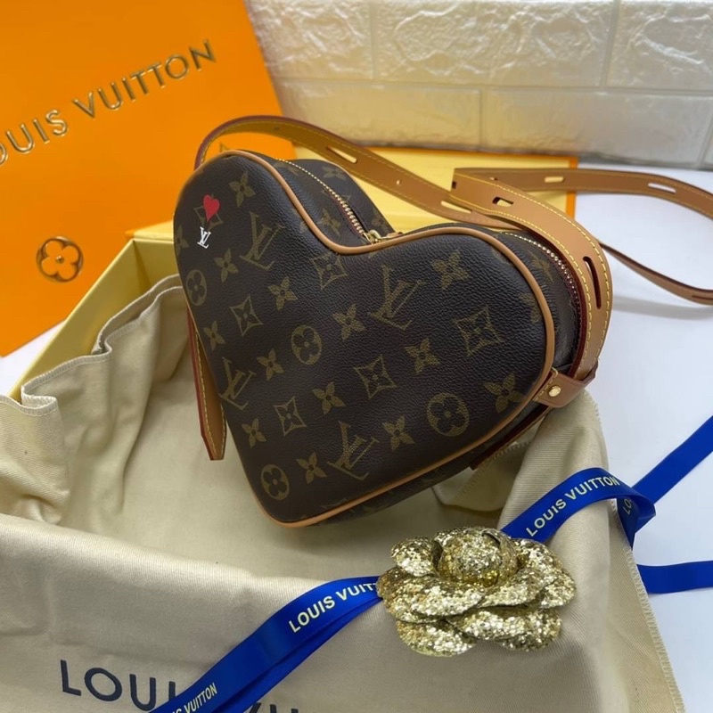 louis-vuitton-original-grade-size20cm-สวยเก๋ไม่ซ้ำใครเลยค่ะ-แคนวาสเกรดเดียวกับต้นฉบับ-เหมือนเป๊ะทุกประการค่ะ