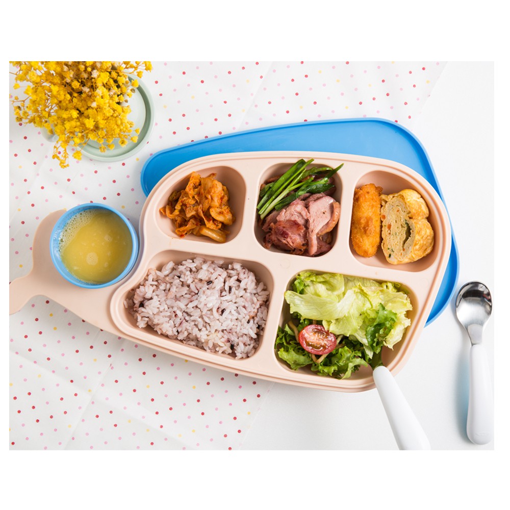 firgi-ถาดอาหารเด็ก-มีฝาปิด-พร้อมแก้วน้ำ-whale-food-tray-ถาดหลุมเด็ก-จานอาหารเด็ก-จานหลุมเด็ก-สี-basic-blue