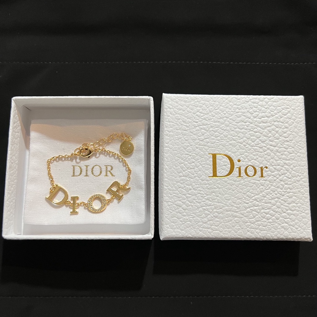 สร้อยข้อมือทองเหลือง-ประดับเพชร-แฟชั่น-dior