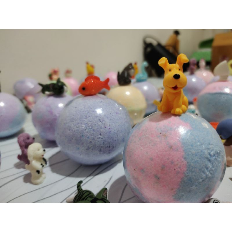 บาธบอม-ของเล่น-bath-bomb-ของเล่น-ของเล่นแช่น้ำ-คละสี