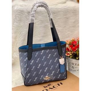 💥COACH HORSE AND CARRIAGE TOTE WITH DOT PRINT