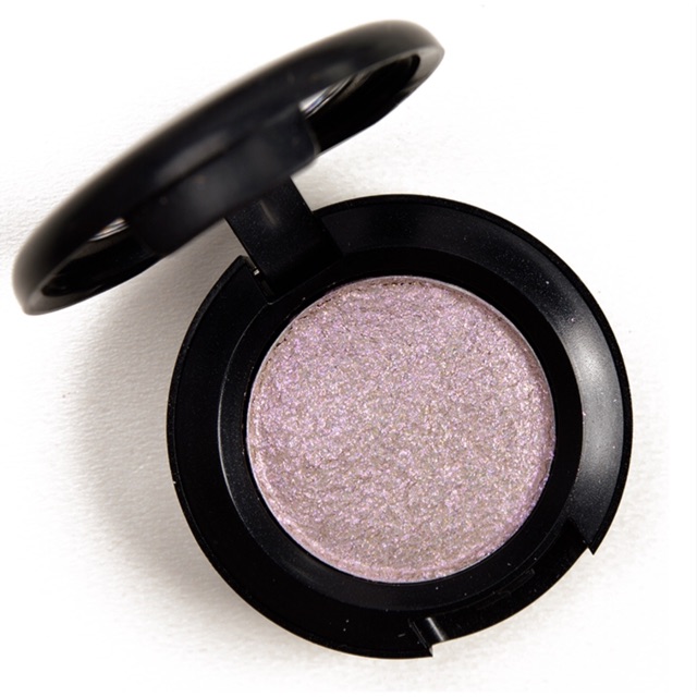 mac-single-eye-shadow-อายชาโดว์ของแม็ค-ของแท้-ของใหม่-มือ-1-สี-shine-de-light-is-a-warm-lavender-with-a-sparkle-finish