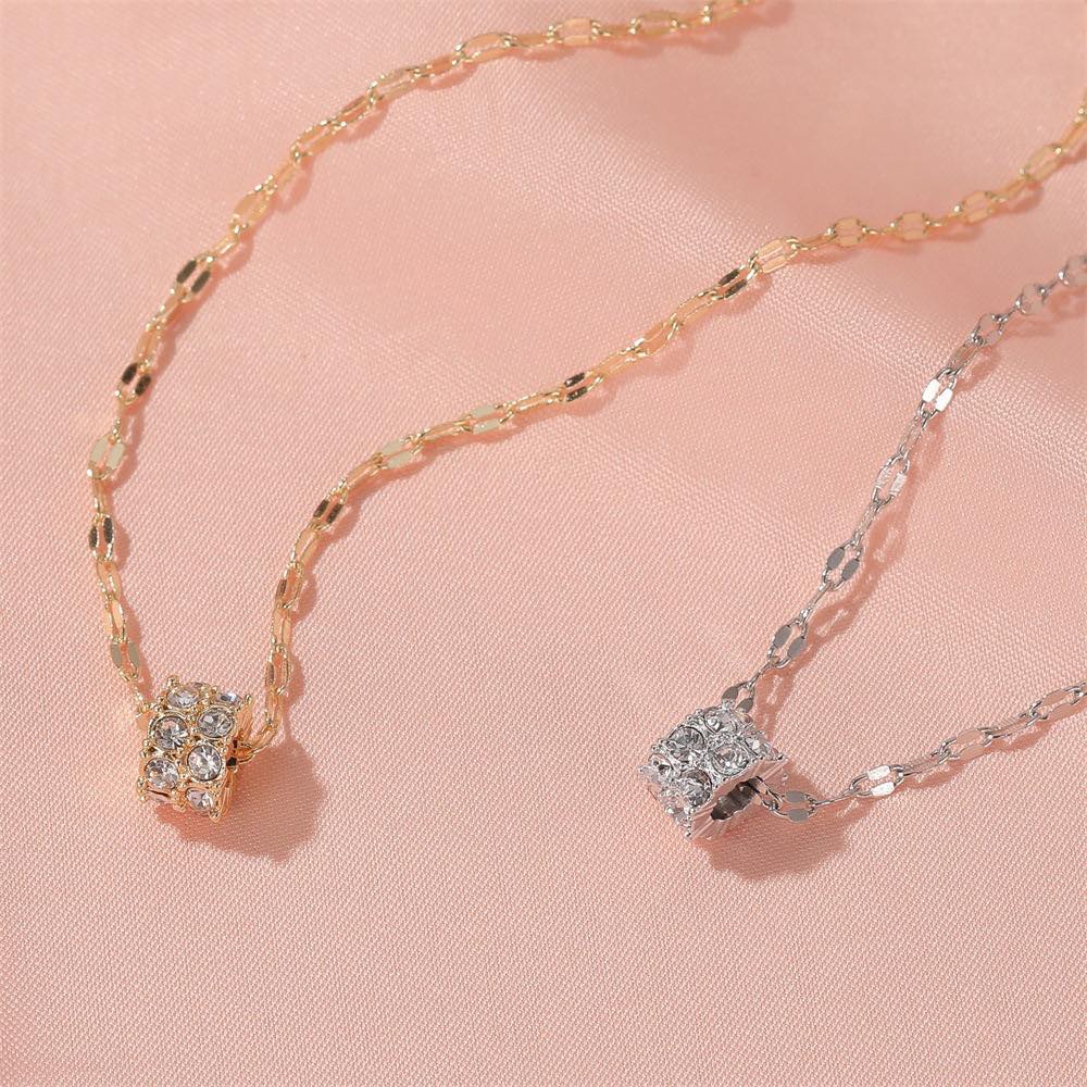 พร้อมส่ง-สร้อยคอเเฟชั่น-งานสวย-ลุค-คุณหนู-มากๆๆ-ราคา-เส้นละ-100-สีเงิน-สีทอง