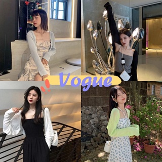 ภาพขนาดย่อของสินค้าVogue พร้อมส่ง เสื้อคลุมไหมพรม ผ้านิ่มใส่สบายมากค่า น่ารัก (7622)