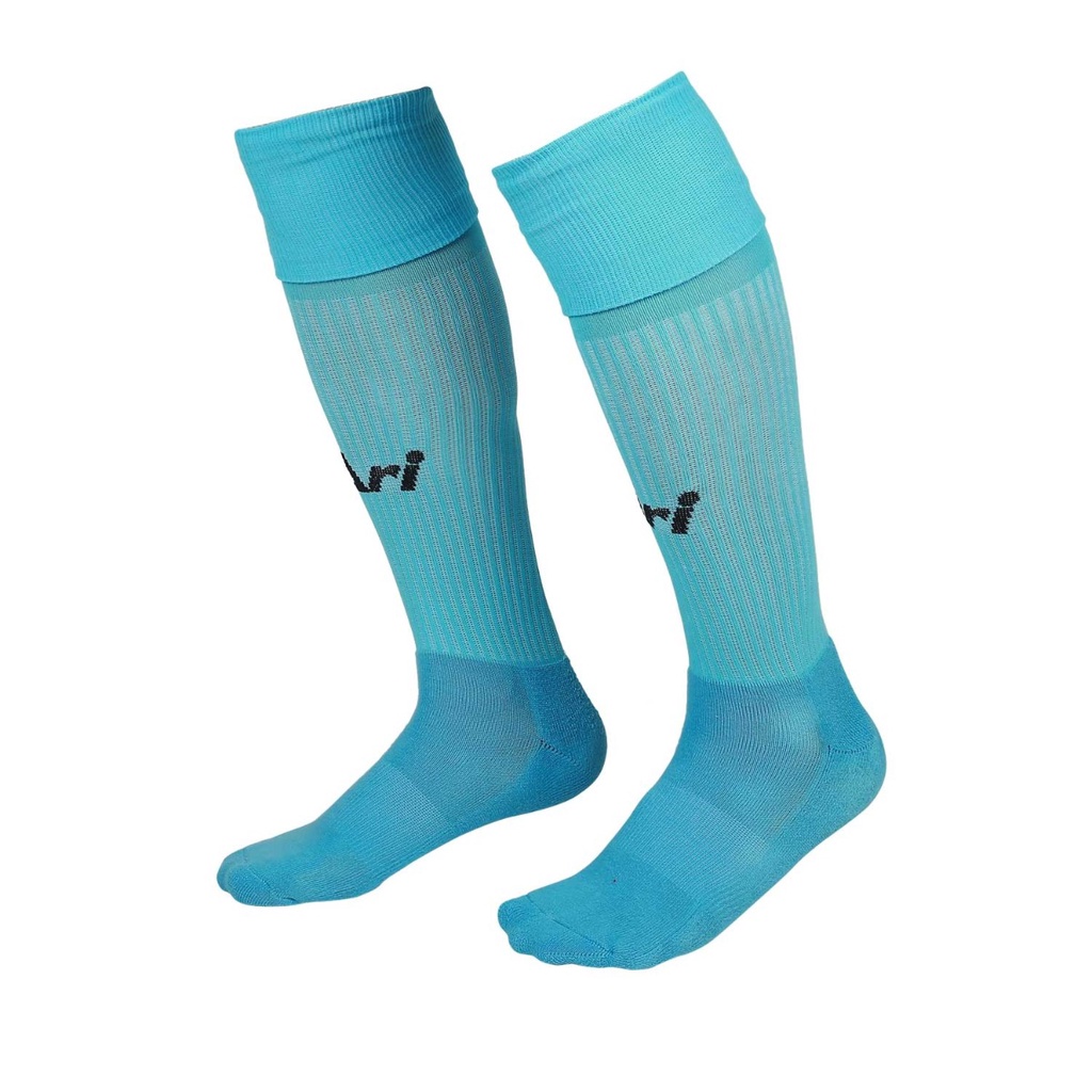 ari-long-socks-ns-pale-blue