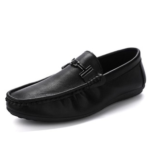 ภาพขนาดย่อของภาพหน้าปกสินค้ารองเท้าลำลองผู้ชายรองเท้าลำลองผู้ชายและรองเท้าระบายอากาศ จากร้าน chotivitr1914 บน Shopee