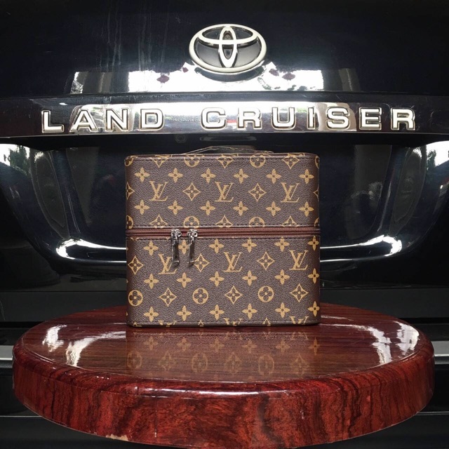 กล่องlouis-vuitton-ราคา-950