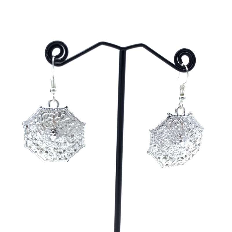 vintage-jewelry-สร้อยอีสานชุดล้านนาไทสร้อยเงินต่างหูสีทอง