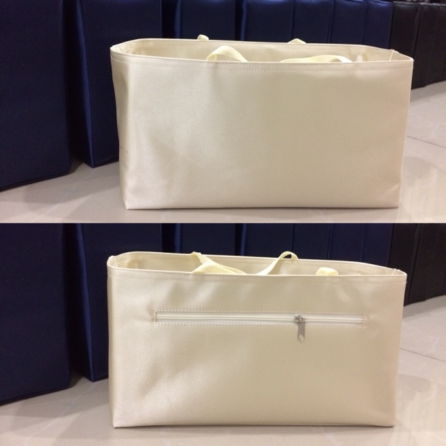 ภาพสินค้าที่จัดระเบียบกระเป๋า LONGCHAMP SIZE S หูสั้น จากร้าน bossboynakornnonjan บน Shopee ภาพที่ 8