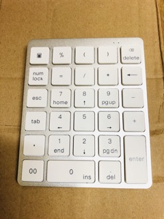 ภาพขนาดย่อของภาพหน้าปกสินค้า️ ️28 Keys แป้นพิมพ์ตัวเลขไร้สาย Bluetooth ที่มีฟังก์ชั่นคีย์ 140mAh MINI Numpad สำหรับ Accounting งาน จากร้าน khunsua บน Shopee