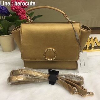 CHARLES &amp; KEITH MINI PUSH-LOCK TRAPEZE BAG 2017 ส่งฟรีEMS