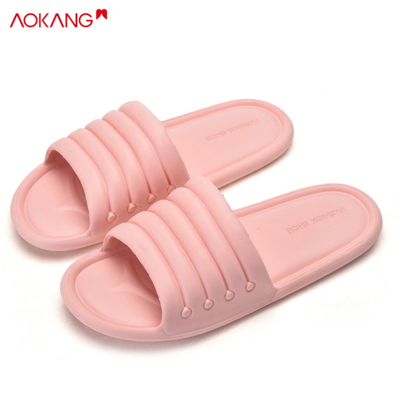 ภาพหน้าปกสินค้าAOKANG รองเท้าแตะสำหรับใส่ในบ้านของผู้ชายและผู้หญิงใหม่รองเท้าแตะหนาในร่มรองเท้าแตะเจ็ดสีตัวเลือก