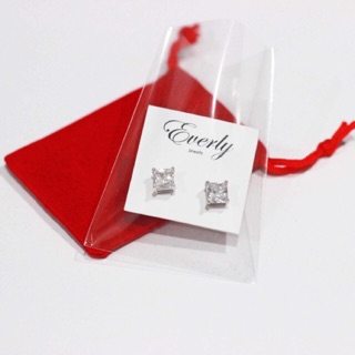 ต่างหูเพชรCZ ต่างหูติดหู ต่างหูทรงเหลื่ยม earrings พร้อมส่ง