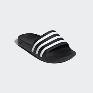 ภาพหน้าปกสินค้าAdidas อดิดาส รองเท้าแตะ สำหรับเด็ก SPF J Sandal Adilette Aqua F35556 (700) ที่เกี่ยวข้อง