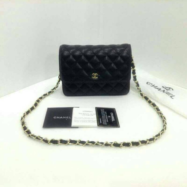 กระเป๋าchanel-คาเวียร์-หนังเรียบ