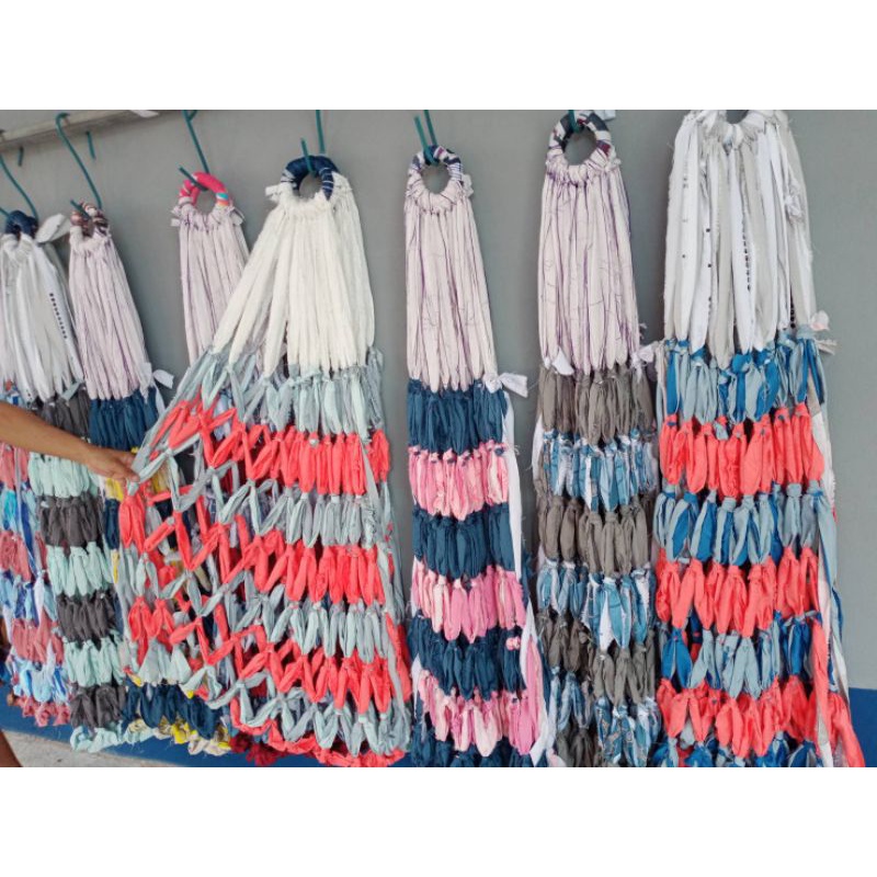 ภาพหน้าปกสินค้าเปลผ้าถักเอง แบบไม่มีไม้ ขายมานานกว่า7ปี คละสีเท่านั้น จากร้าน yoke_doungkamol บน Shopee